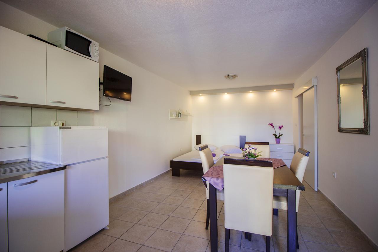 Apartments Hajdi Duće Kültér fotó