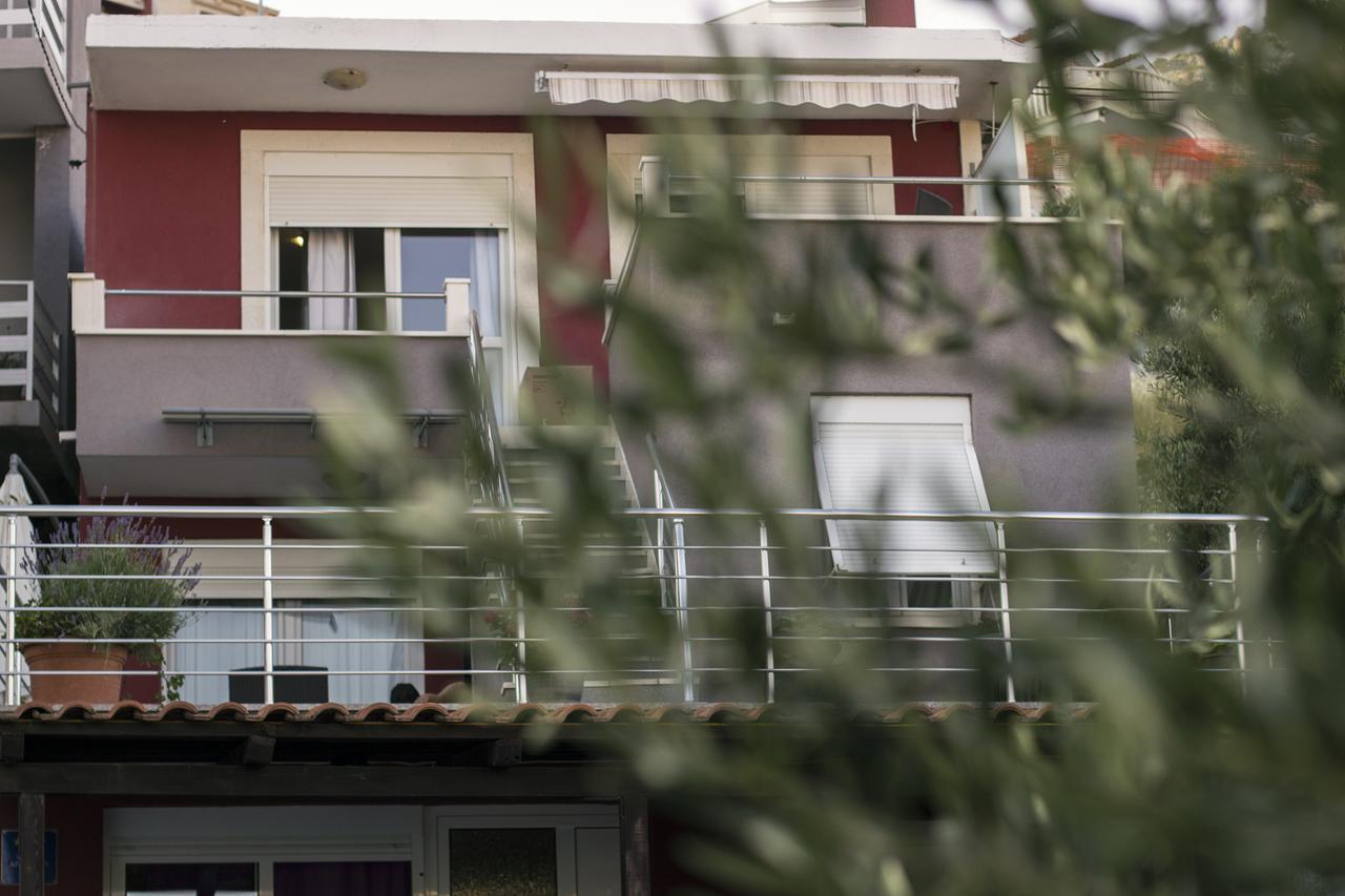 Apartments Hajdi Duće Kültér fotó
