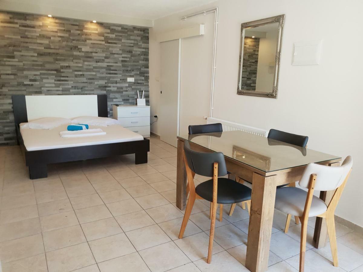 Apartments Hajdi Duće Kültér fotó
